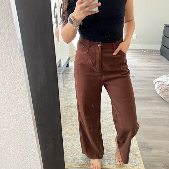 Wide Leg Pants - Picture 3 of 9